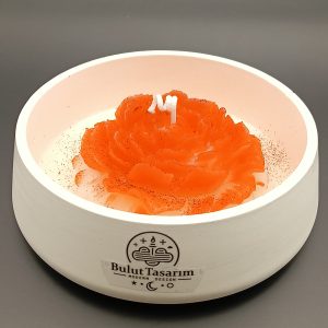 KIRMIZI GÜL FORMUNDA VANİLYA KOKULU MUM